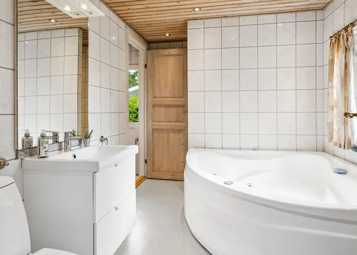 Ilwith - 400m From The Sea By Interhome Feriehus