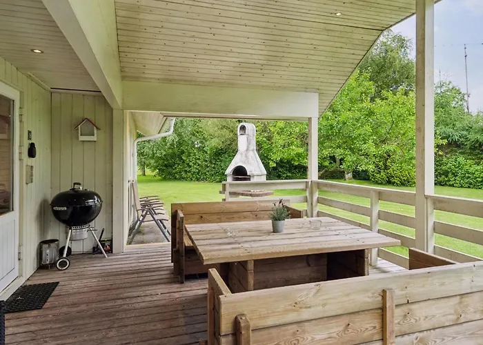 Ilwith - 400m From The Sea By Interhome Feriehus