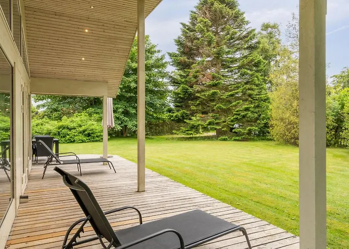 Ilwith - 400m From The Sea By Interhome